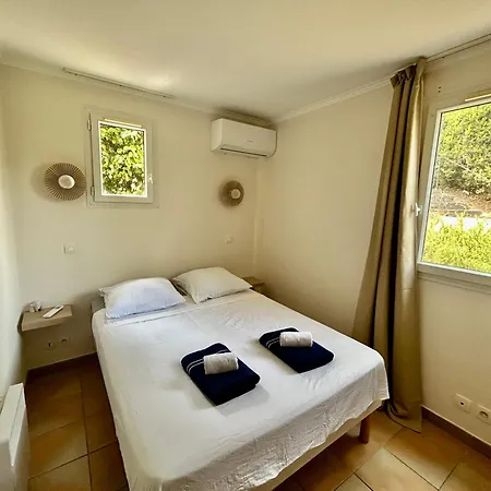 Lejlighed Les Restanques Bruyeres 2001 Proche Piscine Grimaud