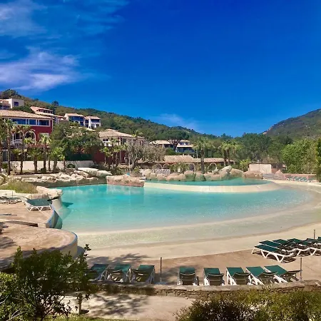 Les Restanques Bruyeres 2001 Proche Piscine Apartamento